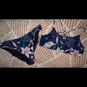 Cupshe blue floral Bikini